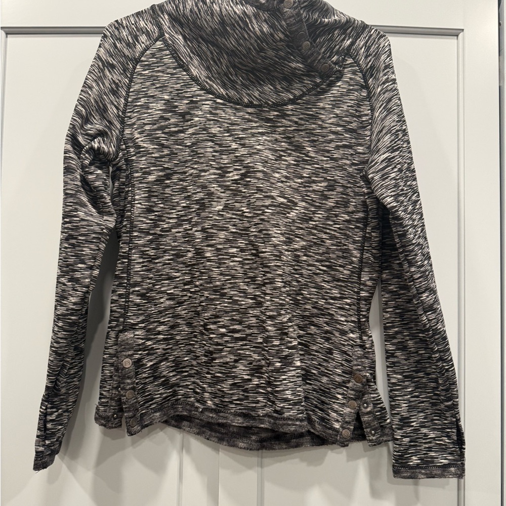 Avalanche outdoor supply Textured Sweater women’s medium gorpcore camping skiing